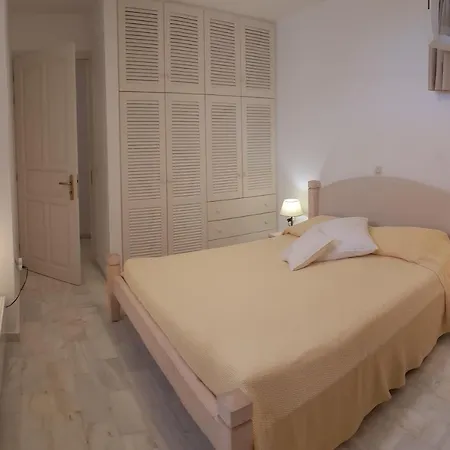 Vila Naxos Beachvilla *